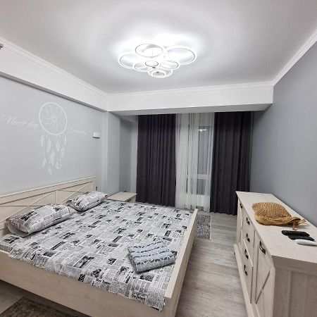 Tourist Grand Apartments Ultracentral Chişinǎu Buitenkant foto